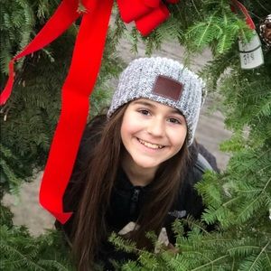 Meet your Posher, Bela